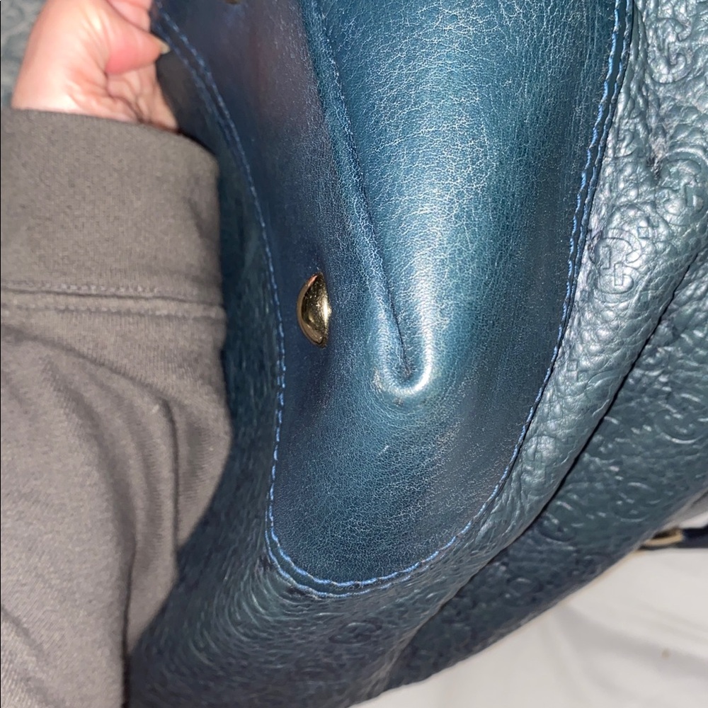 Gucci Hunter Green Satchel with Gold Accents - Picture 7 of 13
